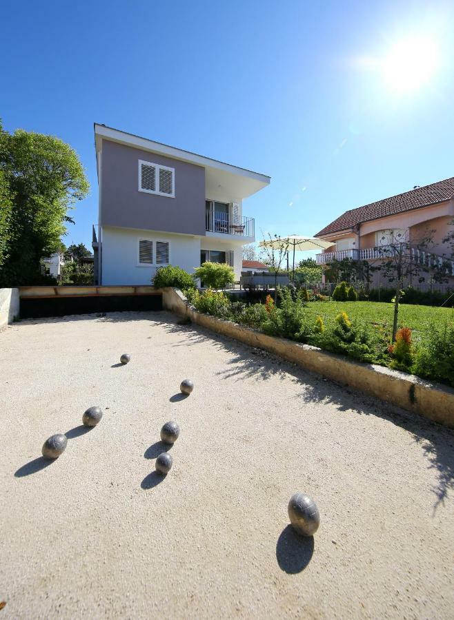 Valadar Apartments Privlaka  Exterior photo